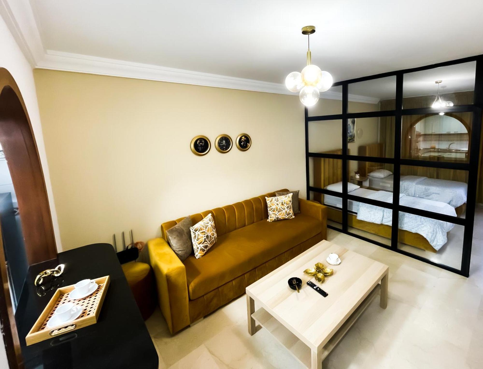 Cozy And Fully Equipped For Comfort And Luxury, Near The Train Station And Facing Hilton Air Conditioner Apartment Tanger